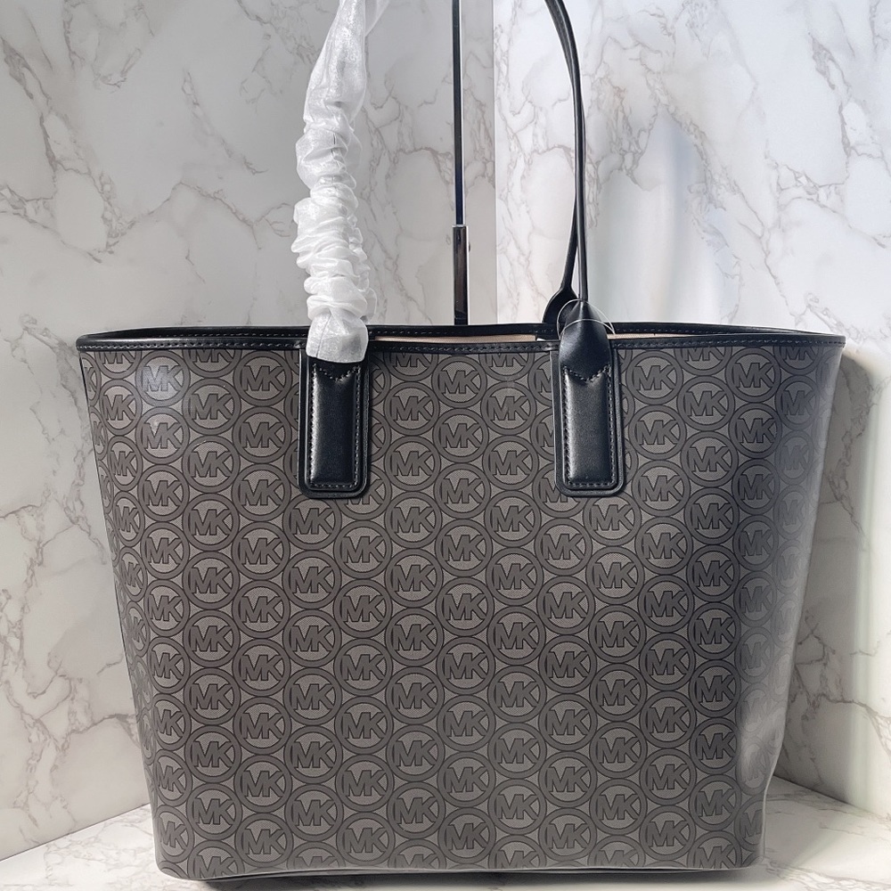 Michael Kors Jodie Large Tote - Picture 8 of 10